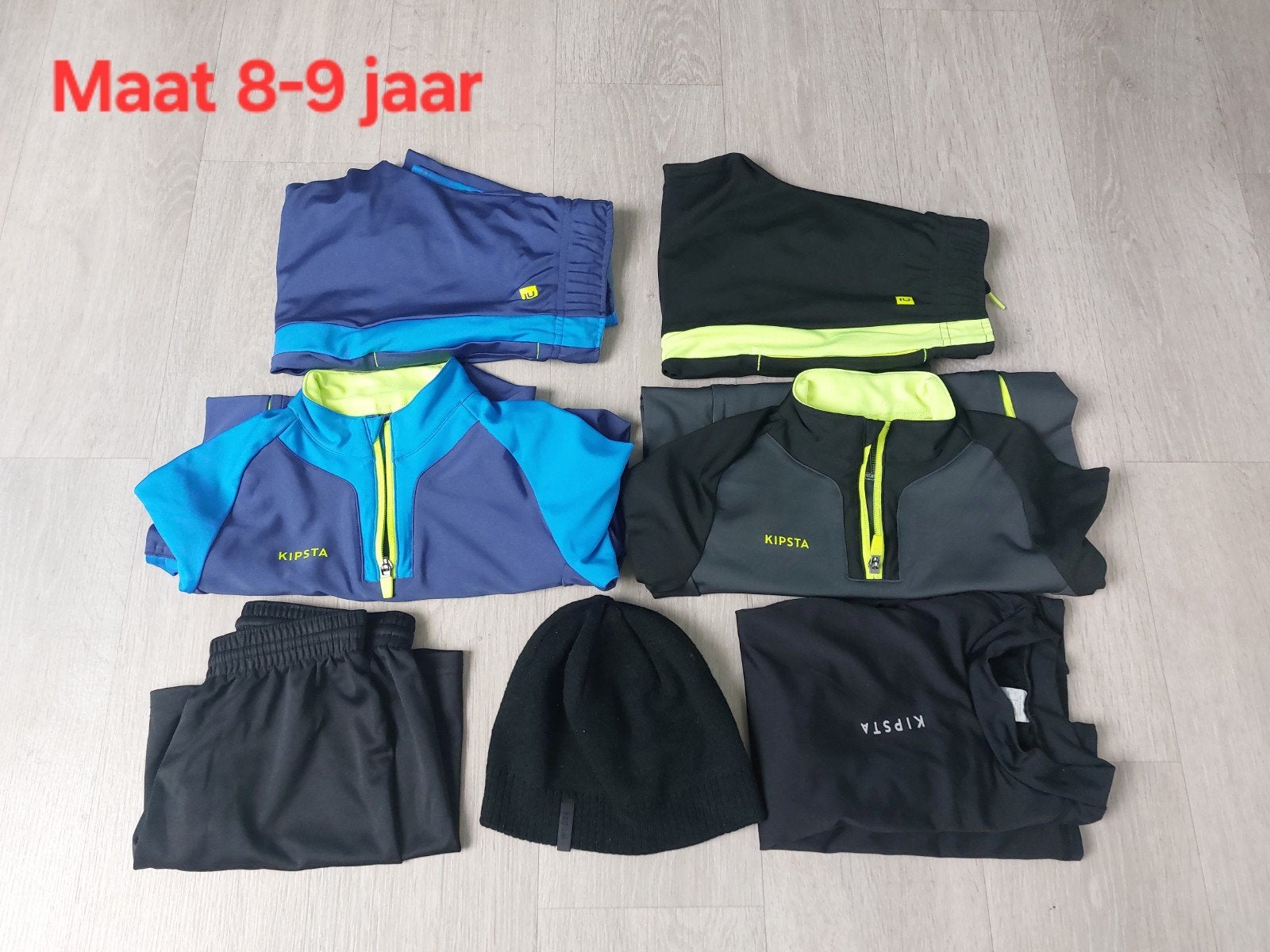 Pakket voetbalkledij maat 8/9 jaar, Enlèvement ou Envoi, Comme neuf, Taille 128