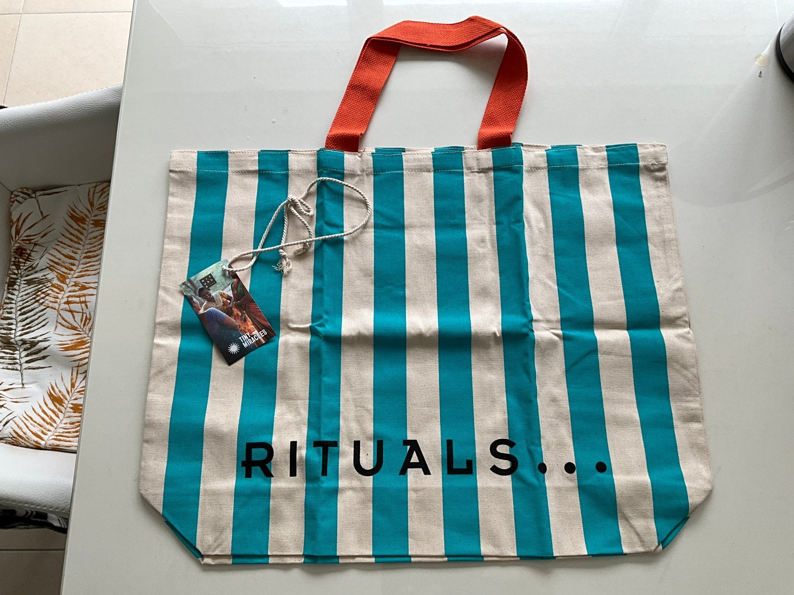 NIEUW: Rituals XL Luxe Strandtas / Schoudertas Tiny Miracles, Ophalen of Verzenden, Zo goed als nieuw, Beige