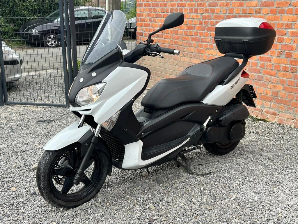 X max 250, Enlèvement, Utilisé, Liege, Lushsl@hotmail.com