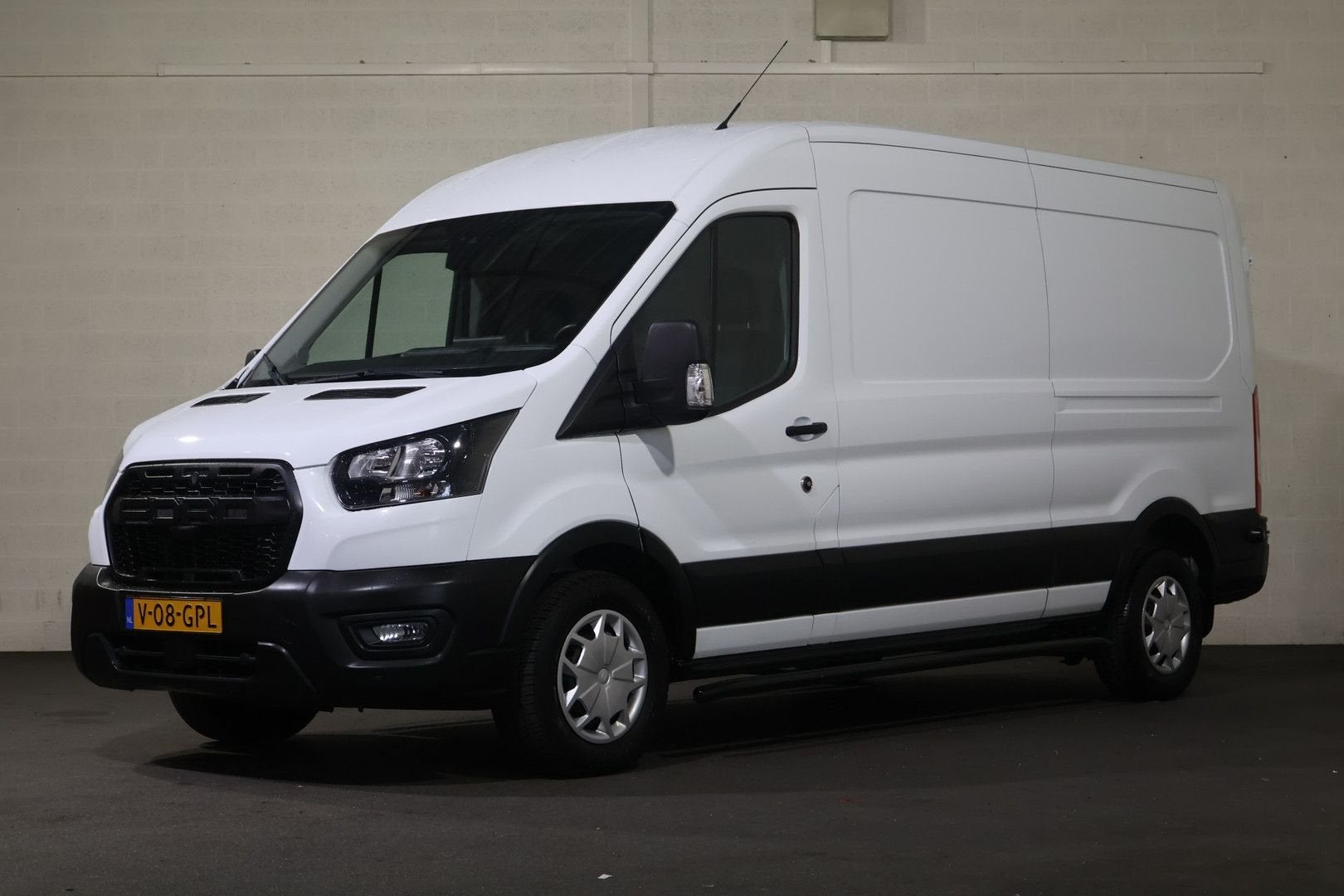 Ford Transit 2.0 TDCI 130pk L3 H2 Automaat BPM Vrij, Autos, Camionnettes & Utilitaires, Achat, Electronic Stability Program (ESP)