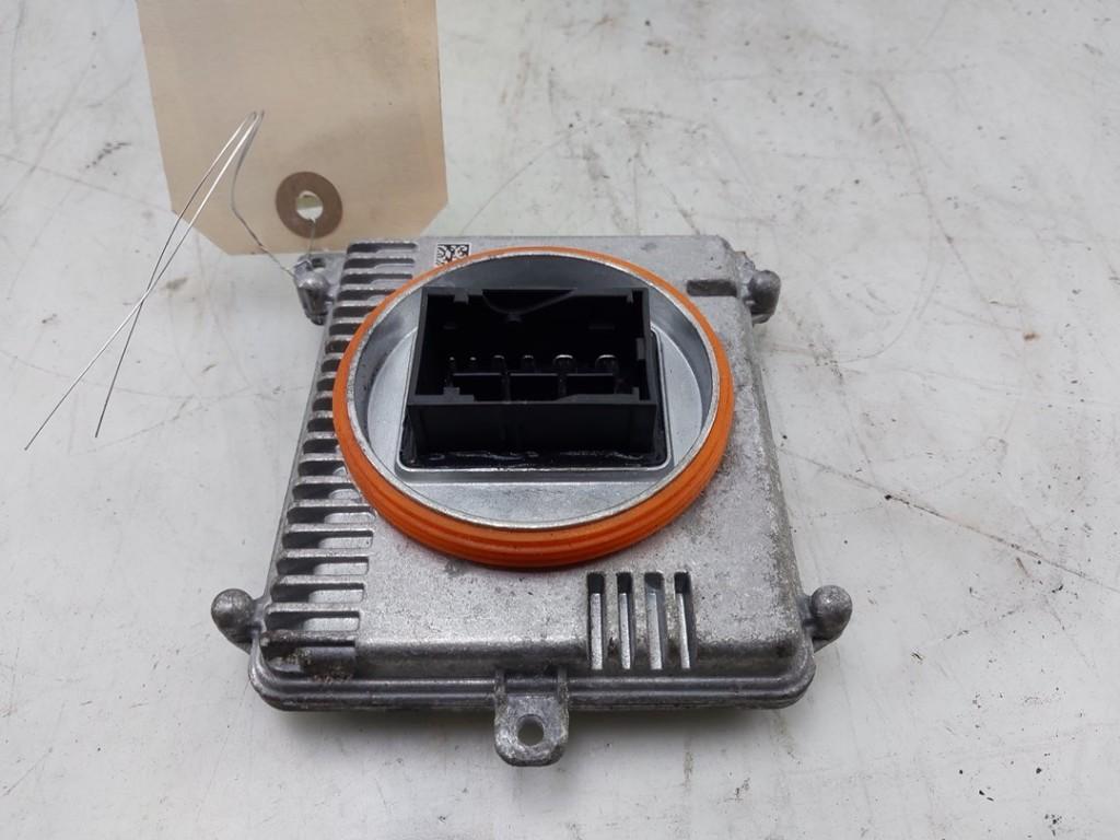 MODULE DE PHARE À DEL Tiguan (AD1) (|992941572CE|), Autos : Pièces & Accessoires, Électronique & Câbles, Volkswagen, Utilisé