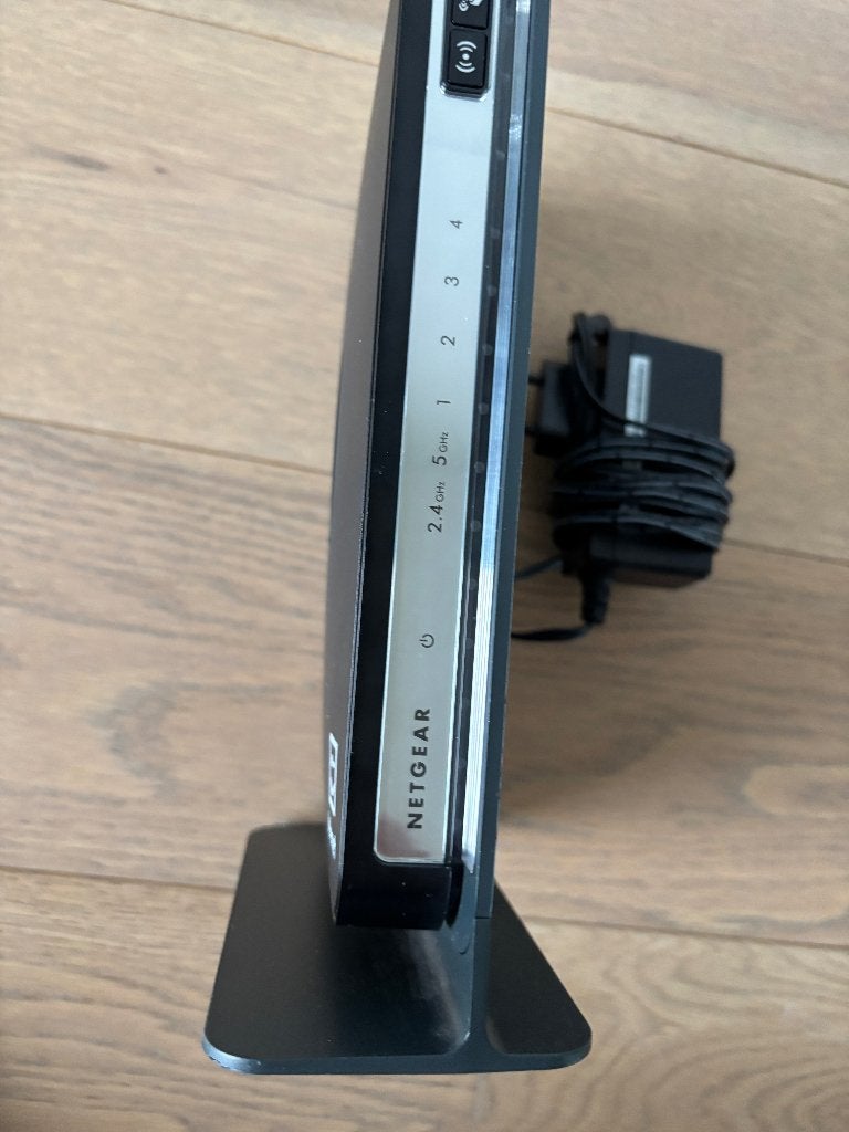 Wifi Modem Dual Band Access point WNDR4300, Enlèvement ou Envoi, Utilisé, Routeur avec modem, NETGEAR