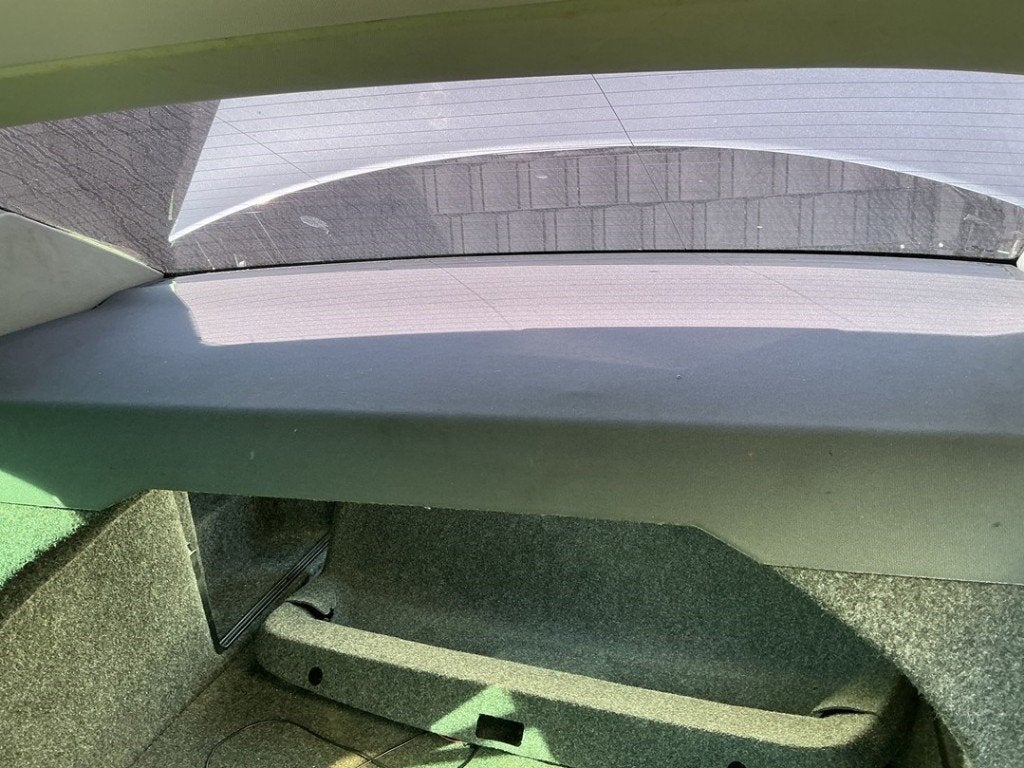 PLAGE ARRIERE Volkswagen Jetta III (1K2) (|1K5863413B|), Volkswagen, Volkswagen AG, Utilisé, Kundenbetreuung@volkswagen.de