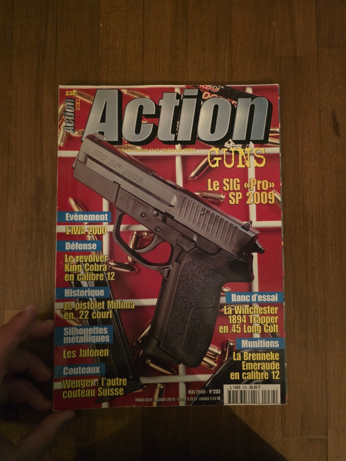 Action Guns n232 – Mai 2000 – Magazine de collection, Enlèvement ou Envoi