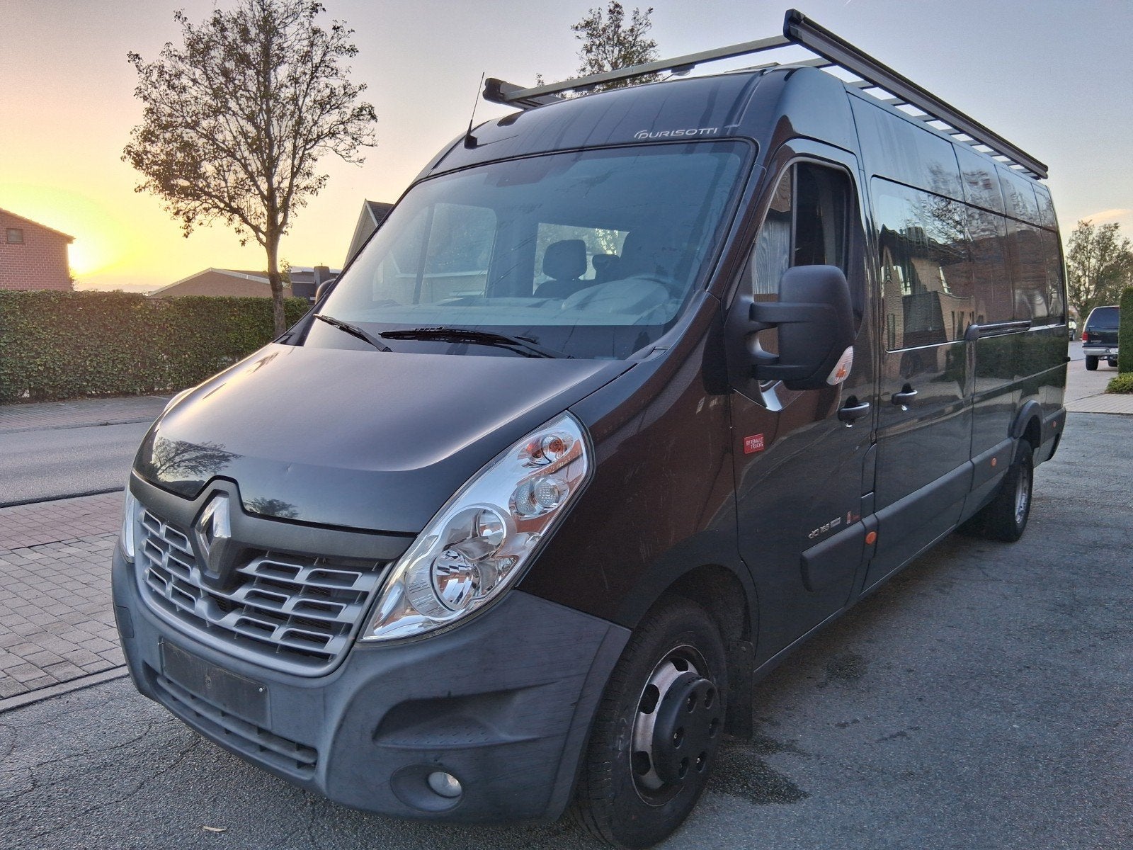 Renault Master dubbel cabine weinig km!!, Auto's, 4 cilinders, Renault, 120 kW, 6 zetels