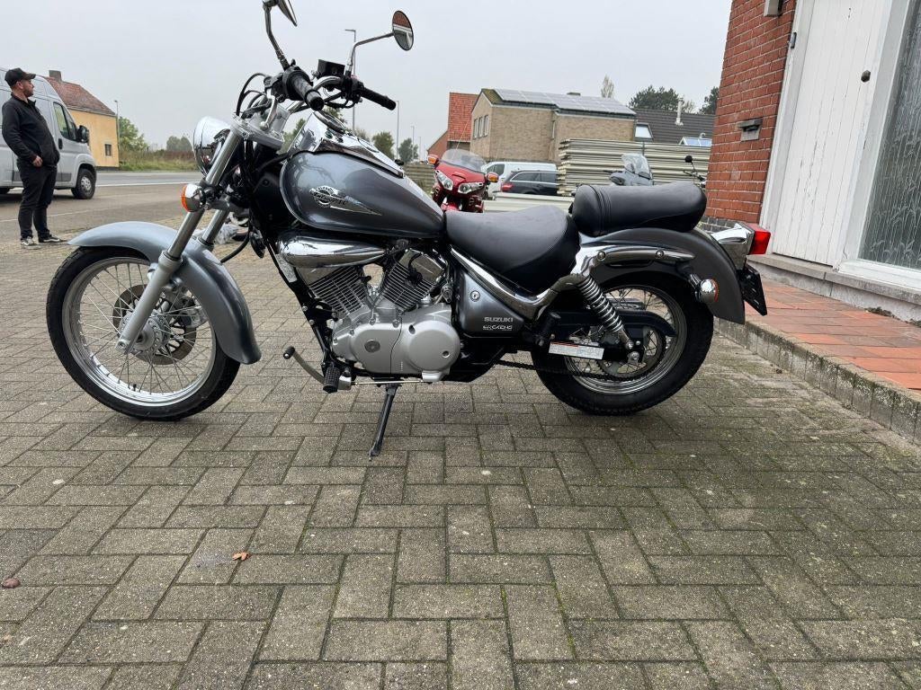 Suzuki	Intruder 125, Bedrijf, 125 cc, 11 kW of minder