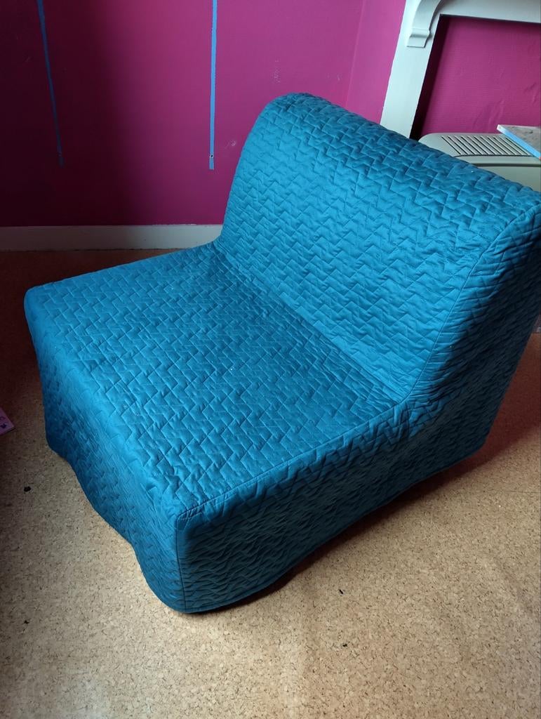 Zetelbed IKEA, Enlèvement