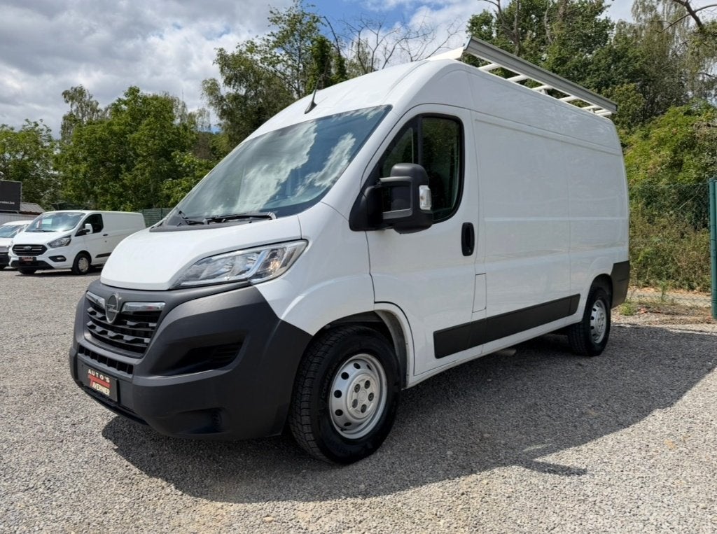 Opel Movano 2.2 // L2 H2 // 140 Pk // Camera // Carplay, Autos, Camionnettes & Utilitaires, Achat, Euro 6, Entreprise, 3 places