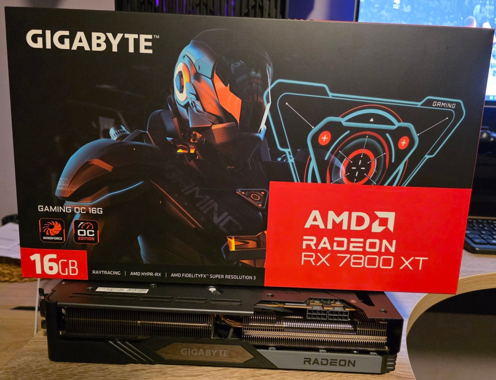 Carte graphique AMD RADEON RX 7800 XT, Informatique & Logiciels, Enlèvement, AMD