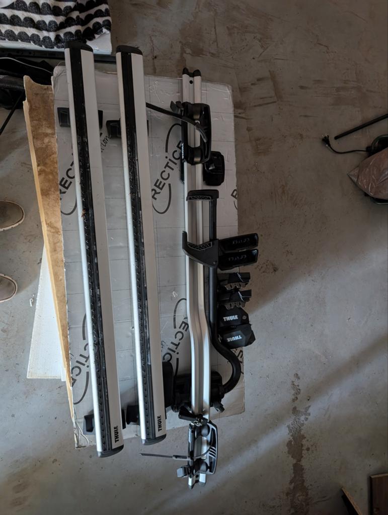 Thule wingbar + fietsendrager + dakkoffer, Enlèvement