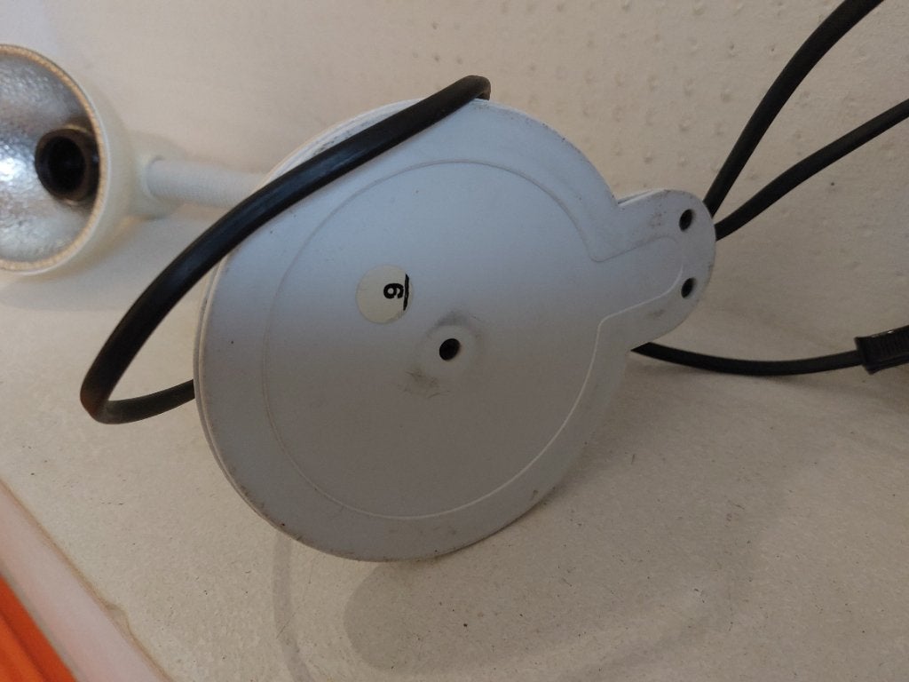 Petite lampe blanche petit socquet, Vintage, Enlèvement ou Envoi, Blanc, Lampe de bureau