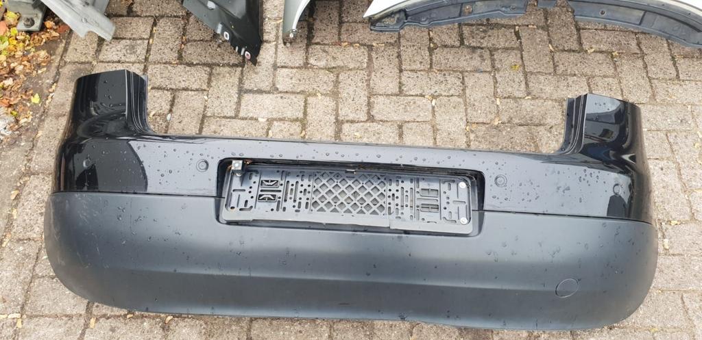 VW GOLF V  ACHTERBUMPER +PARKEERSENSOREN  BJ 2004 TOT 2008, Gebruikt, -, -, Ophalen of Verzenden