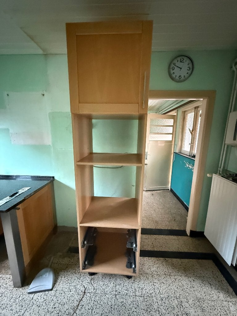 Hoge keukenkast / voorraadkast, Huis en Inrichting, Ophalen, Gebruikt, Bruin, 200 cm of meer