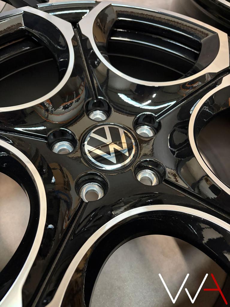 19'' Volkswagen Golf 8 GTI Queenstown velgen BTW DEMO, Auto-onderdelen, Banden en Velgen, 19 inch, Gebruikt, Velg(en), -