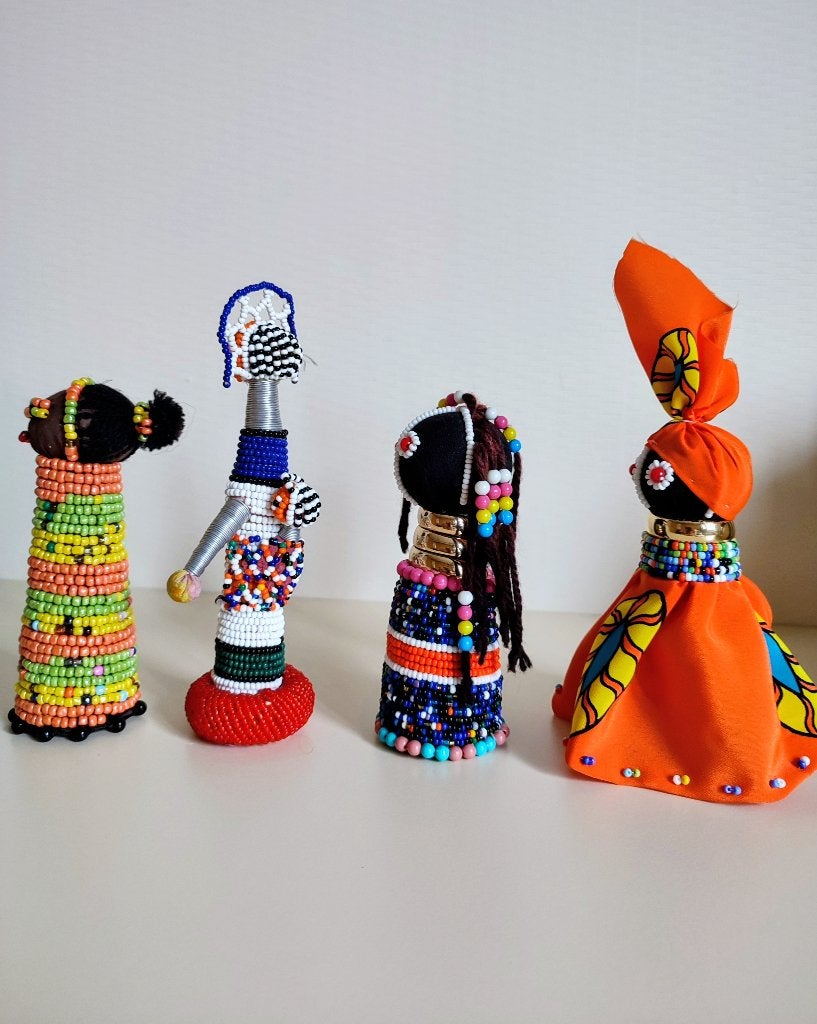 Zuid-Afrika: vruchtbaarheidspoppetjes, handgemaakt. €14/stuk, Antiek en Kunst, Kunst | Niet-Westerse kunst, Pop, Afrika, Overige materialen