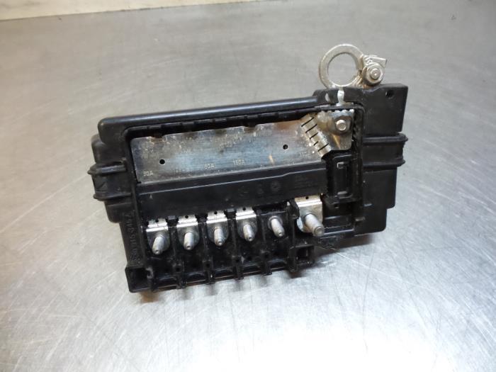 Boîte à fusibles d'un Volkswagen Polo (Polo 17-), Volkswagen, -, 3 mois de garantie, Utilisé