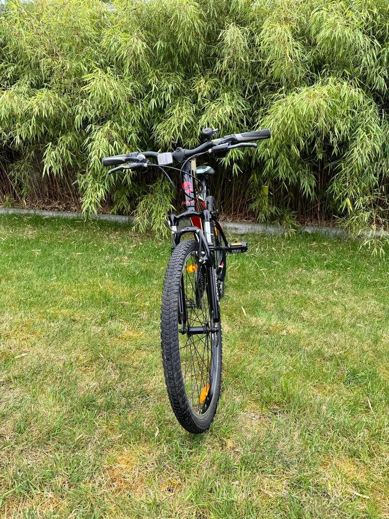 Fitts Gaint, Ophalen, Gebruikt, Vering, 10 tot 15 versnellingen