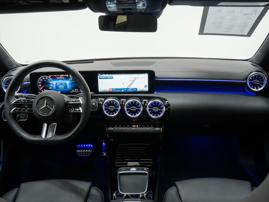 Mercedes-Benz CLA-Klasse 250 e SB AMG Premium Plus Night PAN, Autos, Achat, Entreprise, Carnet d'entretien, Noir