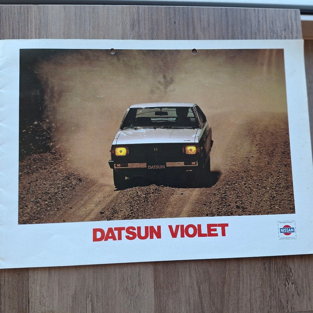 DATSUN  VIOLET   1986, Boeken, Auto's | Folders en Tijdschriften, Ophalen of Verzenden, Zo goed als nieuw, Overige merken