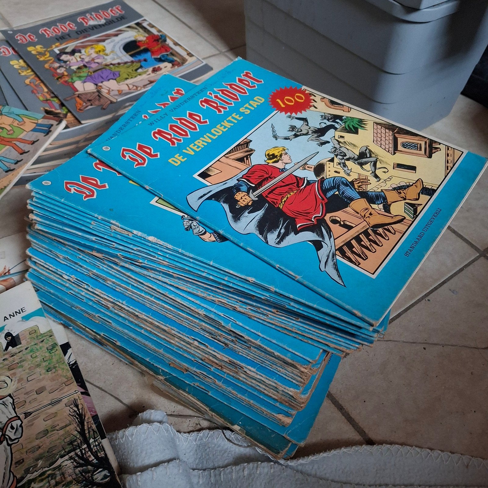 vintage rode ridders, Boeken, Ophalen of Verzenden, Gelezen