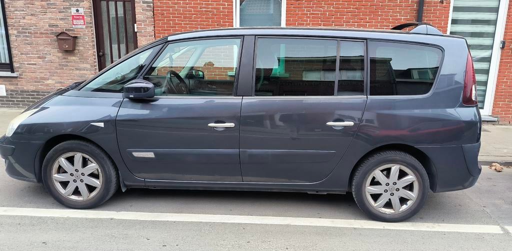 Renault Espace 2.0D– 2011– Km210.000– 7 plaatsen– Airco, Euro 5, Zwart, 7 zetels, Leder