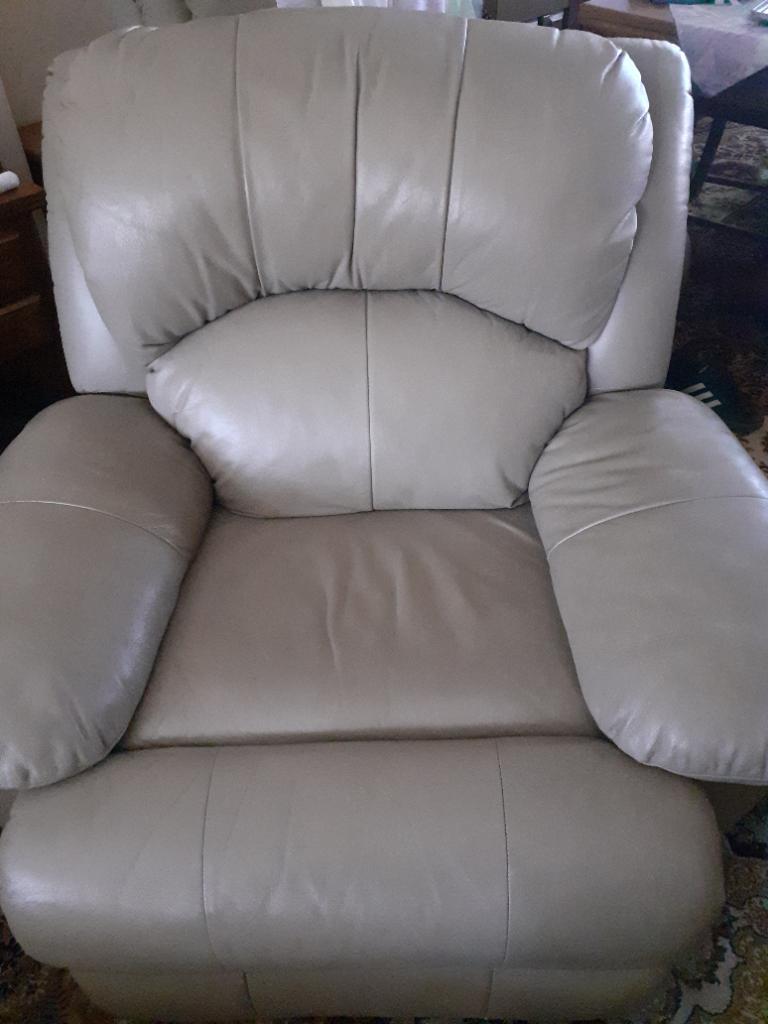 1-persoons uitklapbare zetel licht taupe-beige kleur, Ophalen, Gebruikt, Eenpersoons, Rechte bank