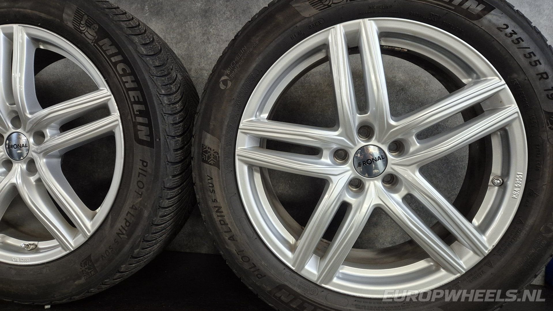 Jantes 19 pouces Volvo XC90 XC60, pneus hiver, Autos : Pièces & Accessoires, Pneus et Jantes, Pneus hiver, Véhicule de tourisme