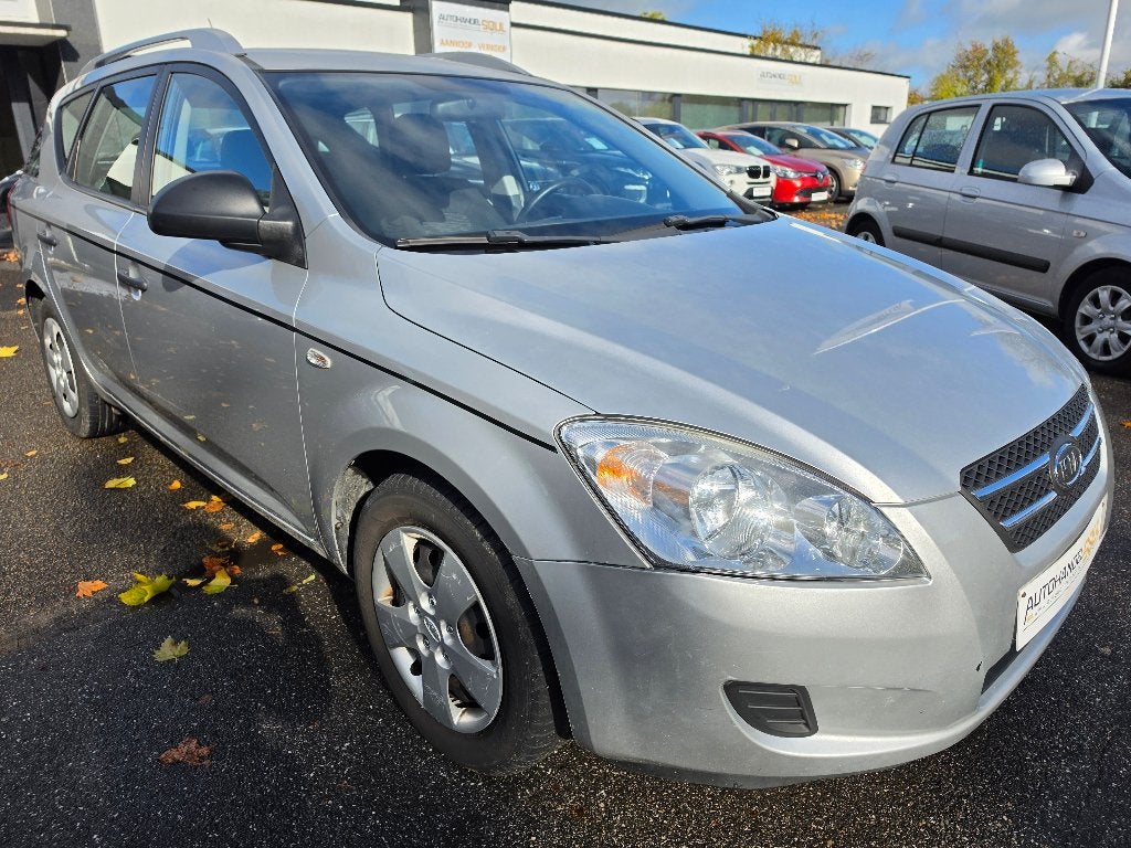 Kia Ceed SW 1.6CRDi, 2/2009, 180.578km, Airco, Export, Autos, Argent ou Gris, Achat, Entreprise, 5 portes