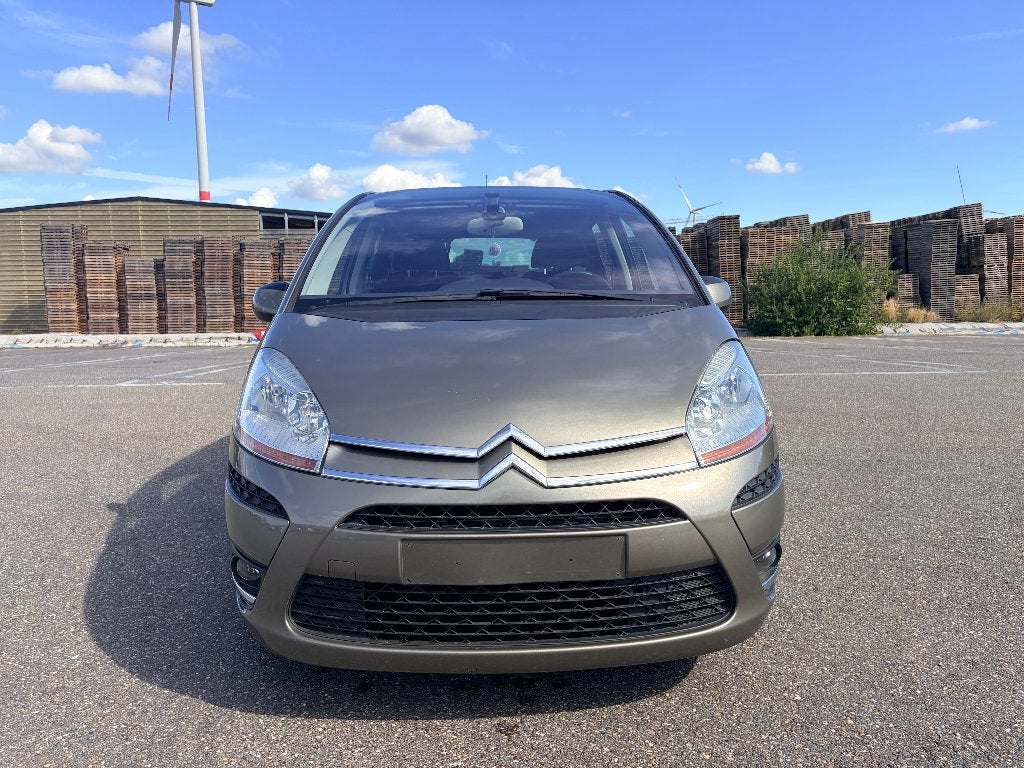 Citroen C4 Picasso 2010 KM: 145.189, Auto's, Citroën, Stof, Zwart, 4 cilinders, Bruin