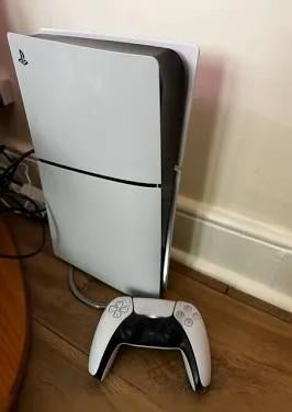 Ps5 Slim 1TB, Monitor AOC, Edge controller, Basic Controller, Ophalen, Gebruikt, Playstation 5