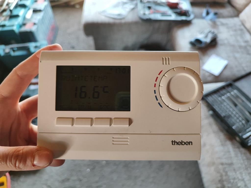 Theben Thermostaat type 8119910, Doe-het-zelf en Bouw, Thermostaten, Ophalen