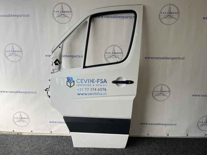 Portier 2Deurs links van een Mercedes Sprinter (147), Gebruikt, -, Deur, -