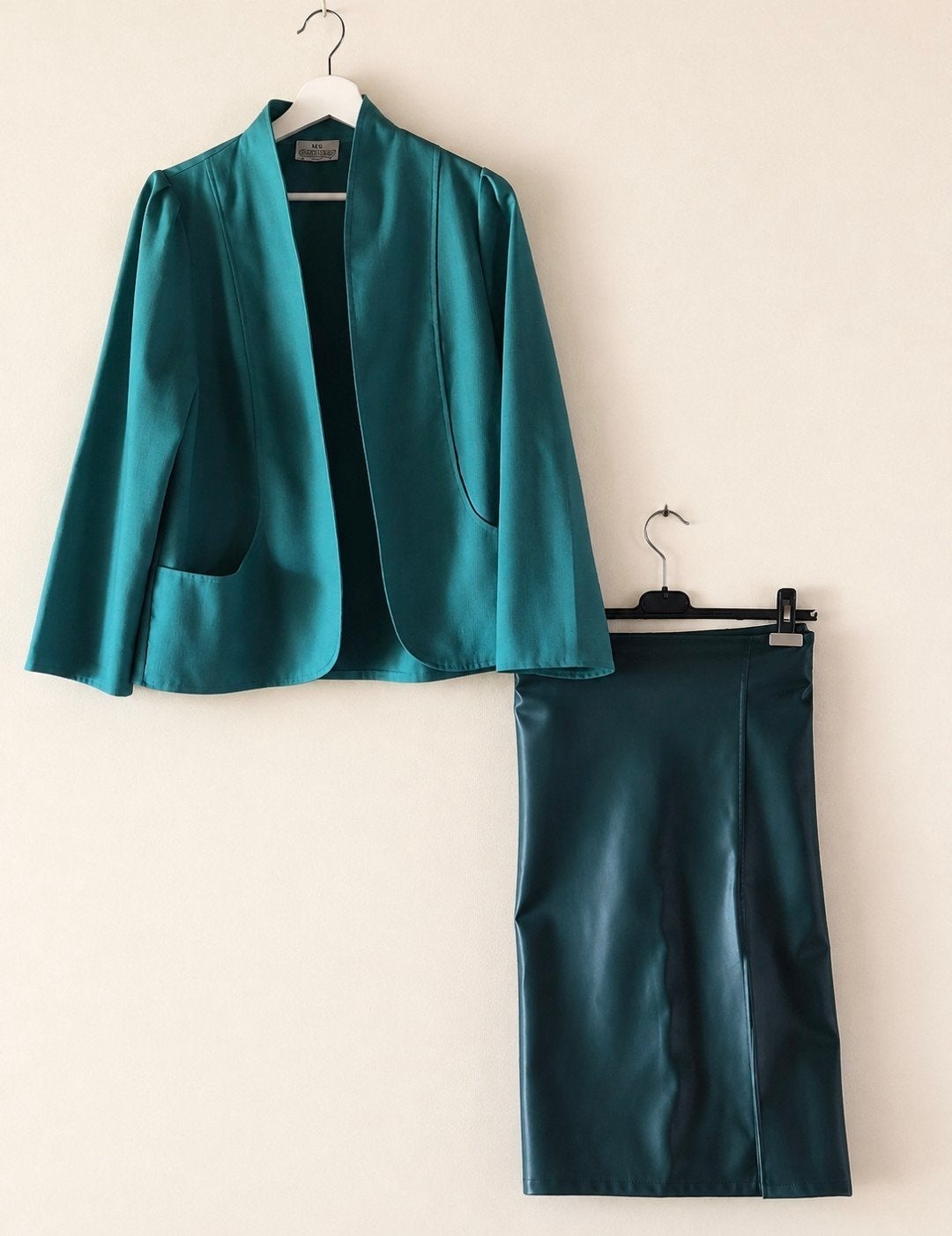Ensemble blazer en rok mt 42/44, Ophalen, Maat 42/44 (L)