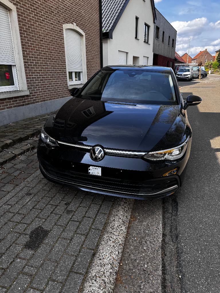VW Golf VIII  1.5 Benzine, Achat, Entreprise, Boîte manuelle, 5 portes