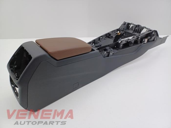 Middenconsoles van een Audi A5, Gebruikt, -, -, -