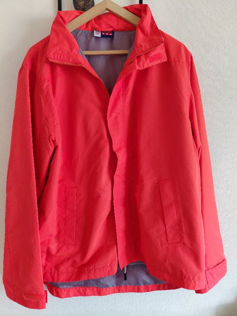 Nieuwe oranje regenvest met kap ; Maat ; XXL US Basic, Caravans en Kamperen, Ophalen of Verzenden, Nieuw, Regenjas, Heren