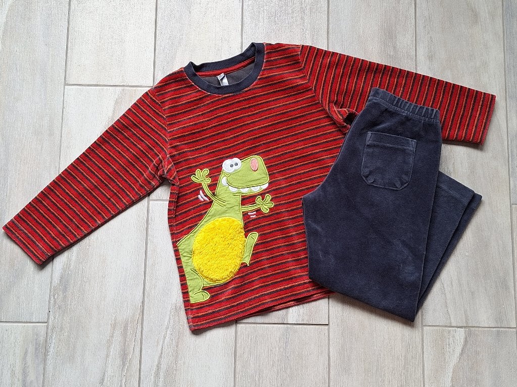 ★ M104 - Woody pyjama velours thema draak, Nacht- of Onderkleding, Gebruikt, Ophalen of Verzenden, Jongen