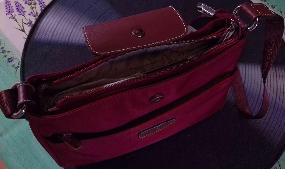Handtas, Handtassen en Accessoires, Tassen | Damestassen, Ophalen of Verzenden, Nieuw, Rood, Handtas