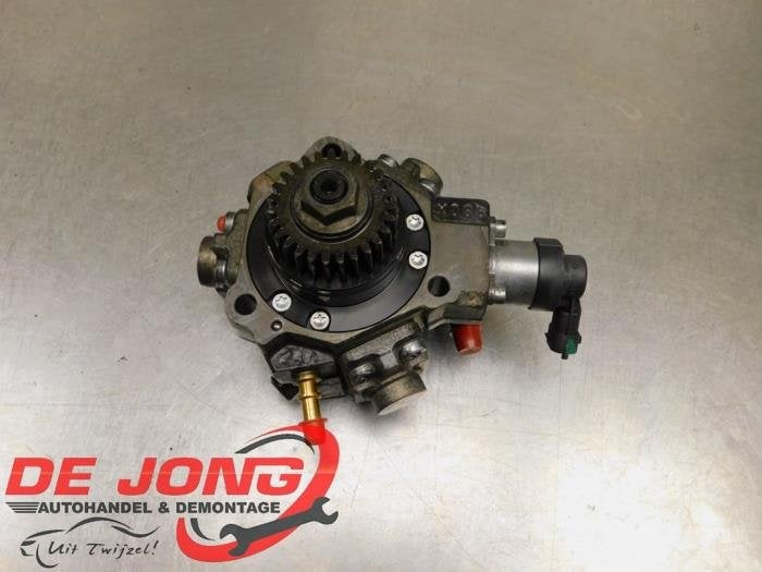 Pompe carburant mécanique d'un Renault Trafic, Renault, -, 3 mois de garantie, Utilisé