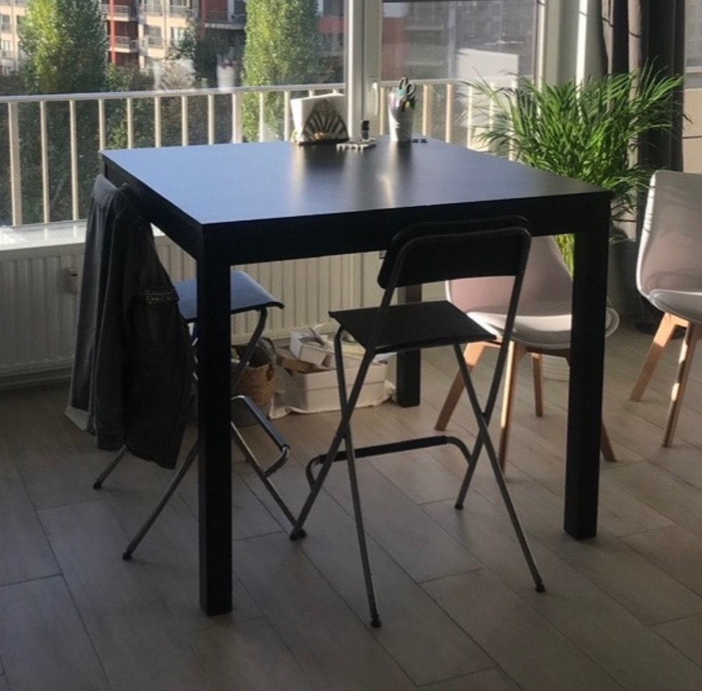 Table haute brun noir IKEA, Maison & Meubles, 100 à 150 cm, Carré, 100 à 150 cm, Enlèvement