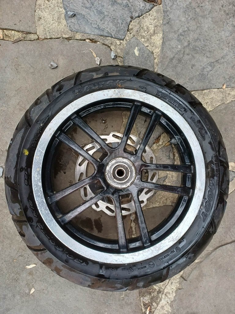 Roue/jante avant speedfight 3, Enlèvement ou Envoi, Comme neuf, Autres types, Peugeot
