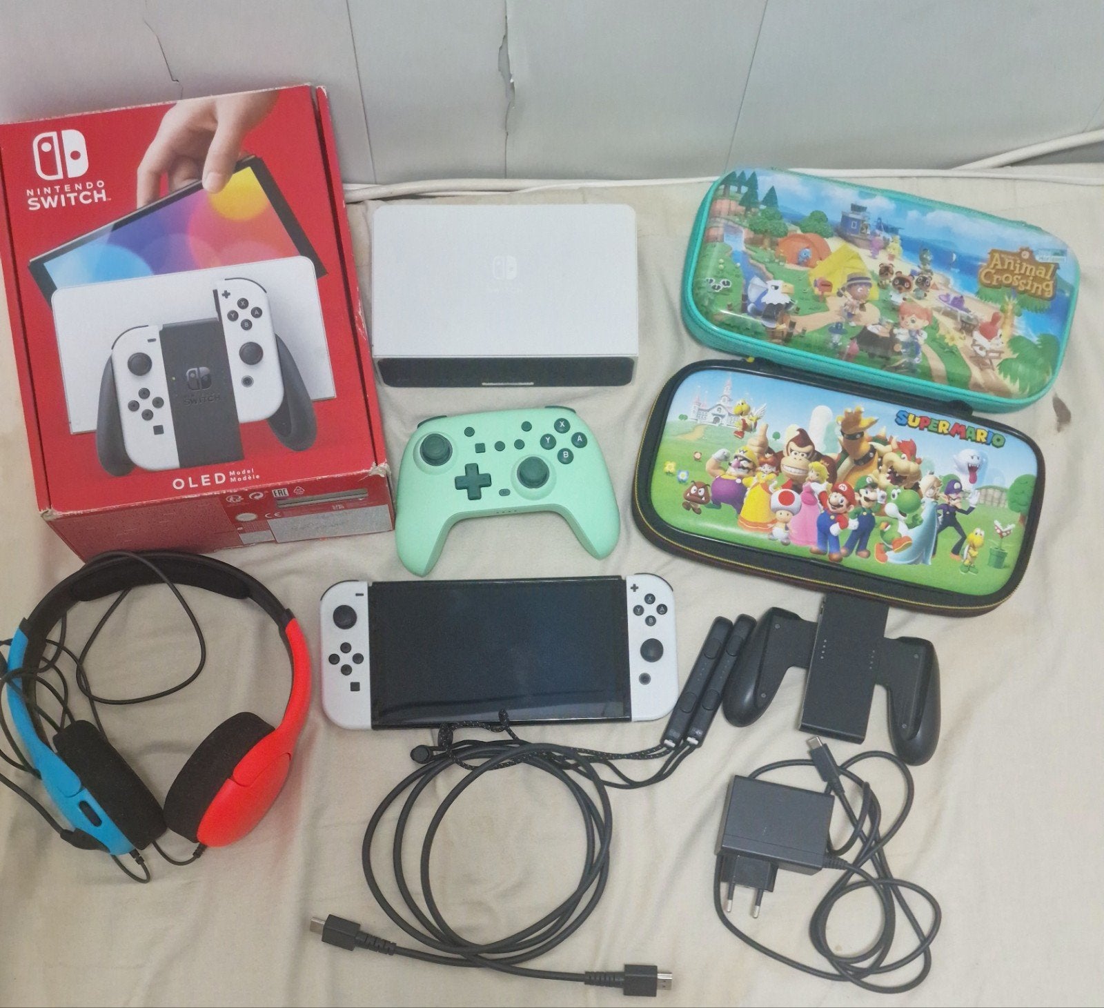 Nintendo Switch OLED Modded | Carte SD de 512 Go | 110 jeux, Switch OLED, Avec jeux, Enlèvement, Utilisé