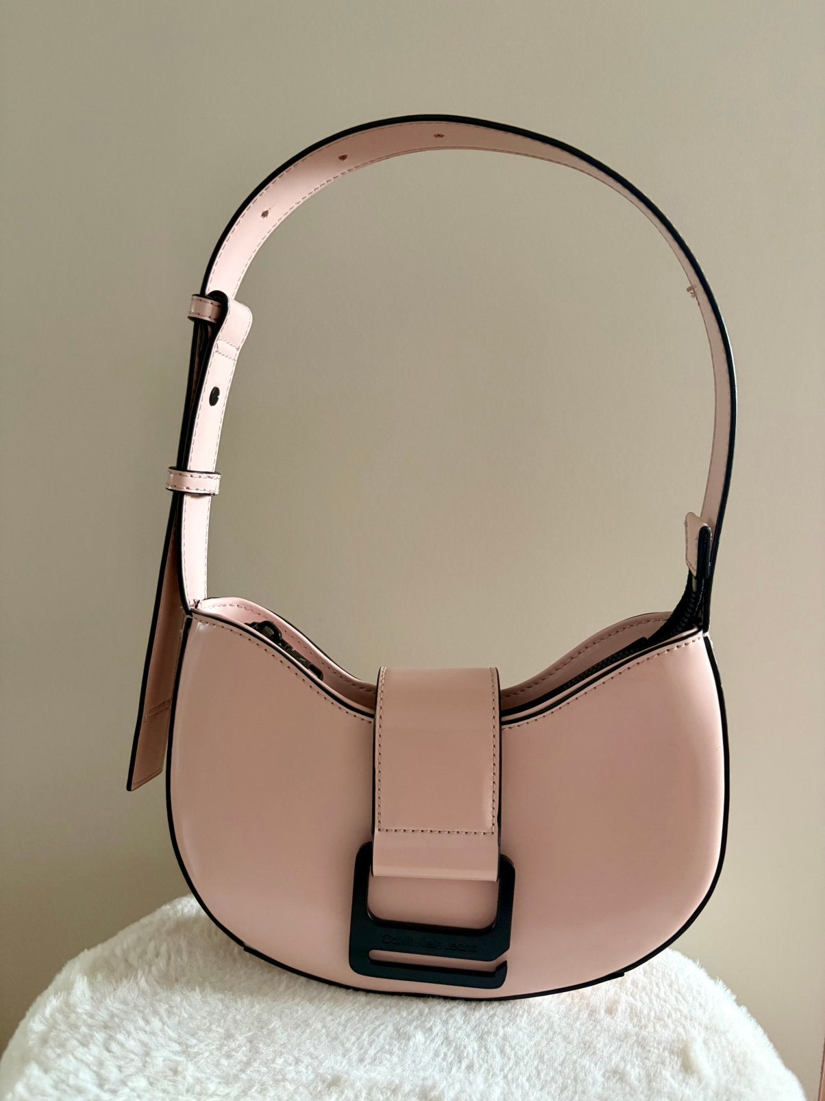 Calvin Klein Jeans Off Duty Round Shoulderbag Roze, Ophalen, Zo goed als nieuw, Roze, Handtas