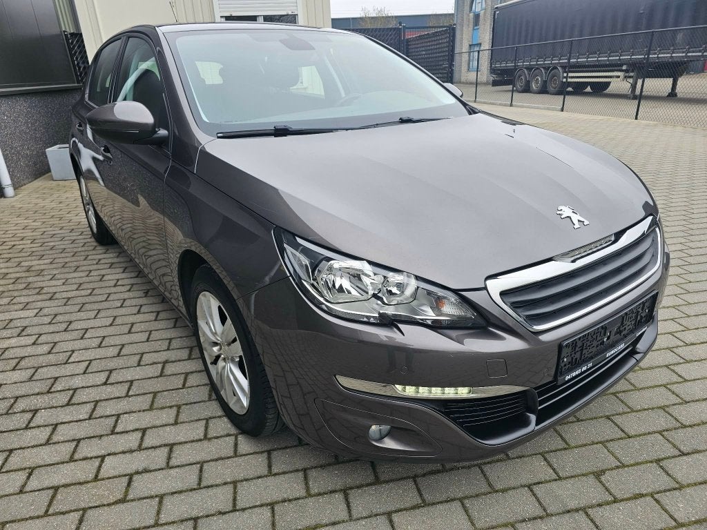 peugeot 308 1.2 benzine pure tech AUTOMAAT/ 1STE EIGENAAR, Achat, Euro 6, Entreprise, Noir