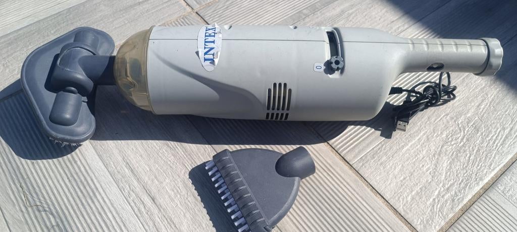 Aspirateur de piscine Intex, Jardin & Terrasse, Enlèvement ou Envoi