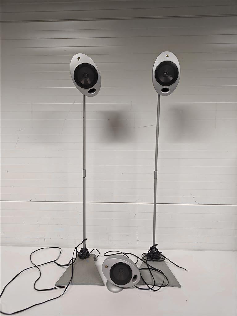 A7229. Set van 2 kef luidsprekers op standaard en center spe, Audio, Tv en Foto, Luidsprekerboxen, Ophalen of Verzenden, Gebruikt