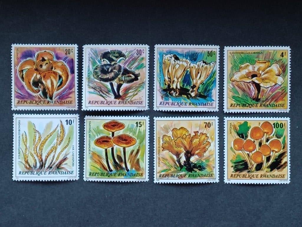Rwanda - Timbres sur les champignons, Enlèvement ou Envoi, Autres pays, Non oblitéré