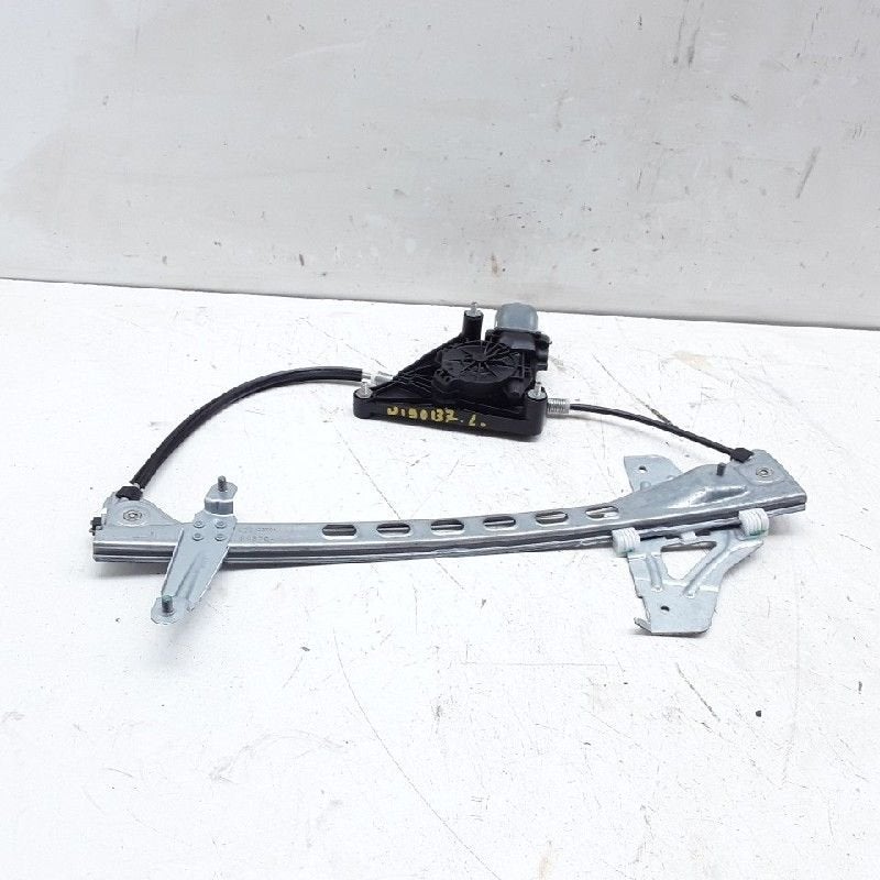 RAAMMECHANIEK LINKS VOOR Toyota Aygo (B40) (01-2014/06-2018), Gebruikt, Toyota