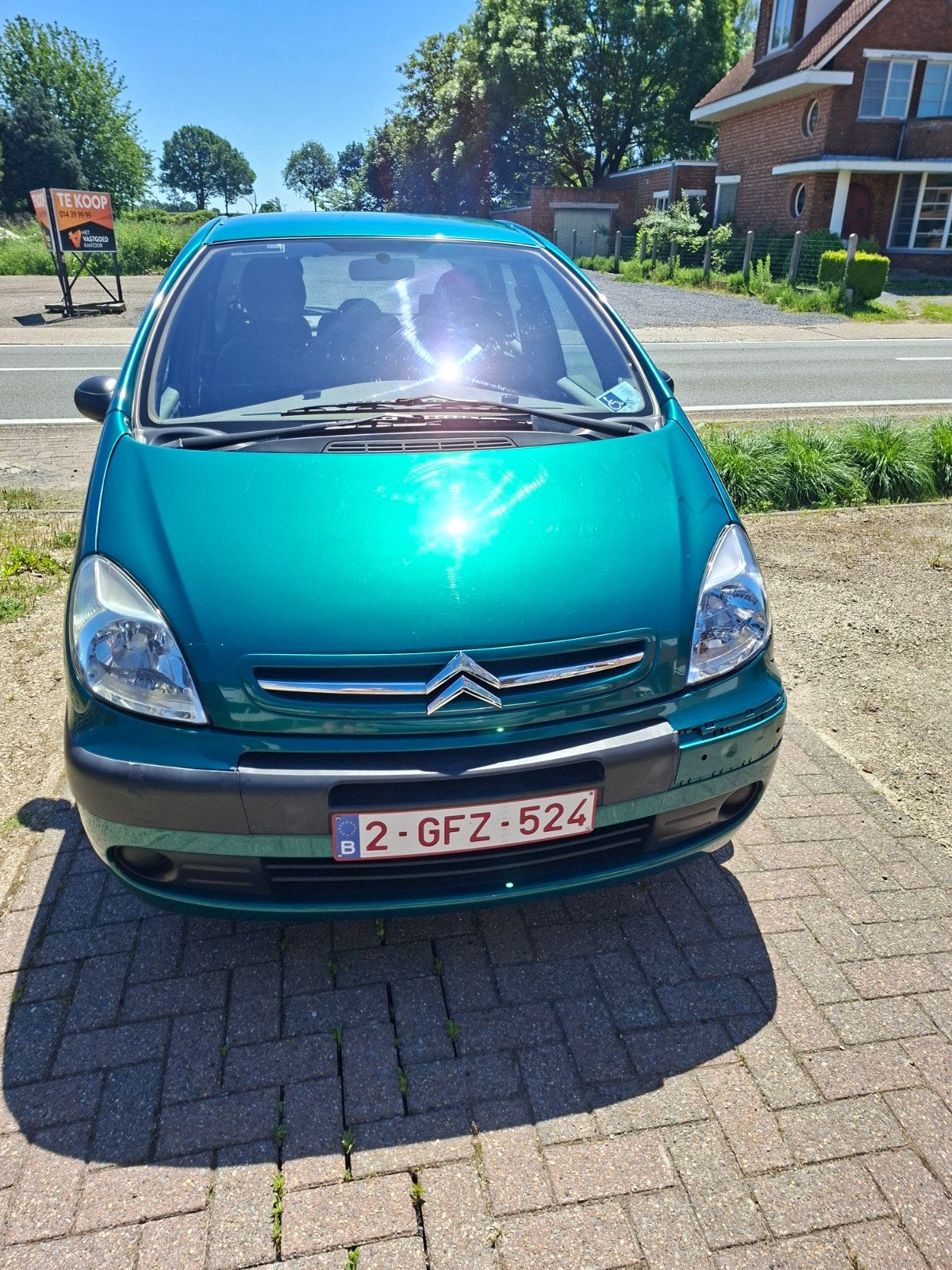 La Citroën Xsara Picasso 1.6i essence est approuvée pour la, Autos, Xsara, Boîte manuelle, 5 portes, 5 places