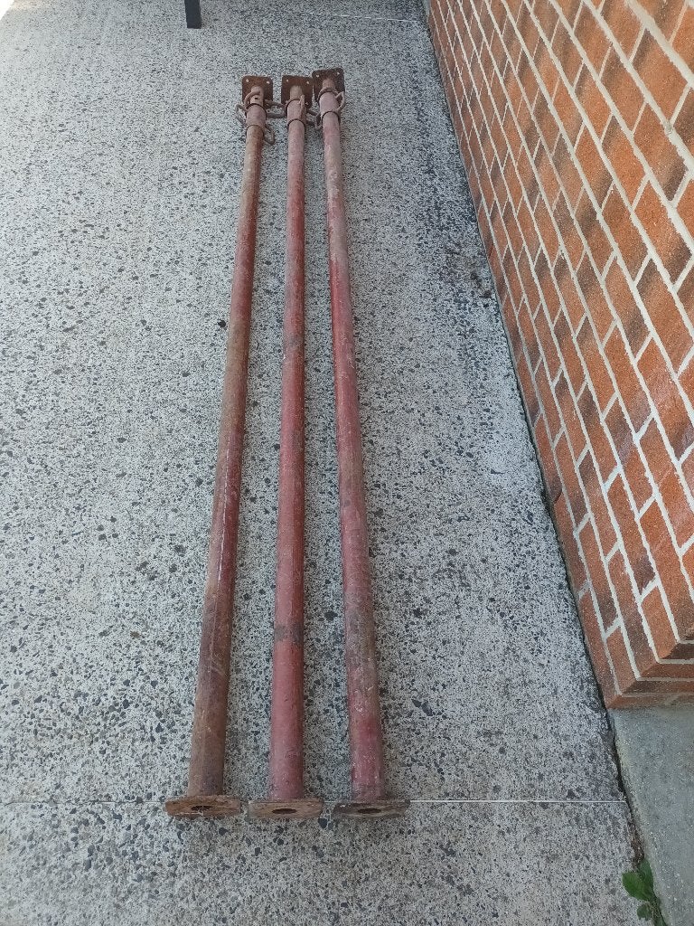 Etançons, Bricolage & Construction, Échafaudages, Enlèvement, Comme neuf